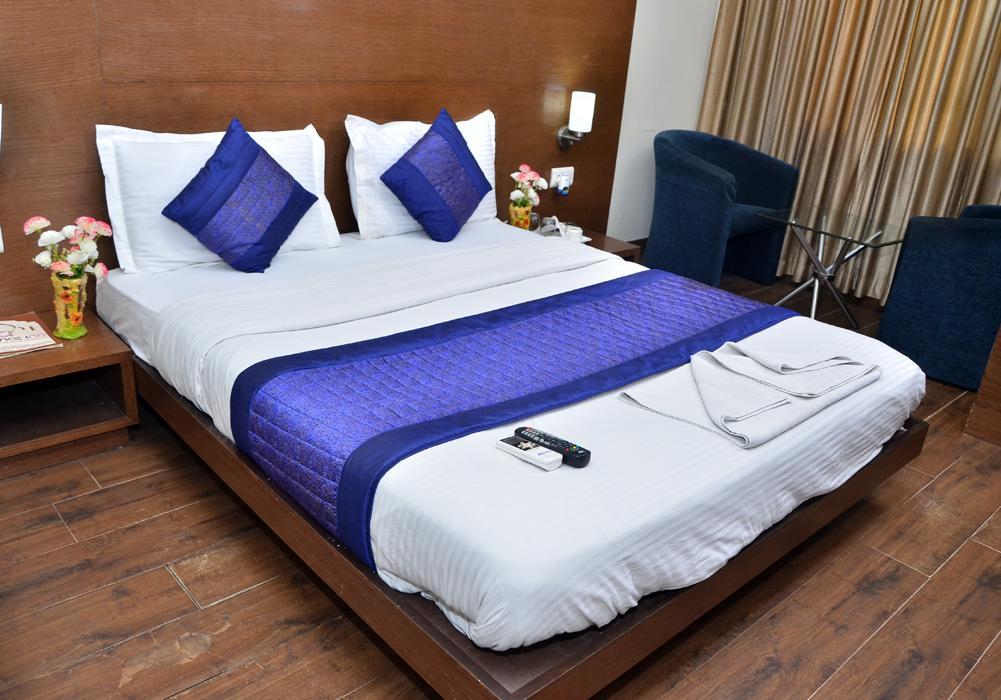Oyo 18753 Hotel Glance Inn New Delhi Extérieur photo
