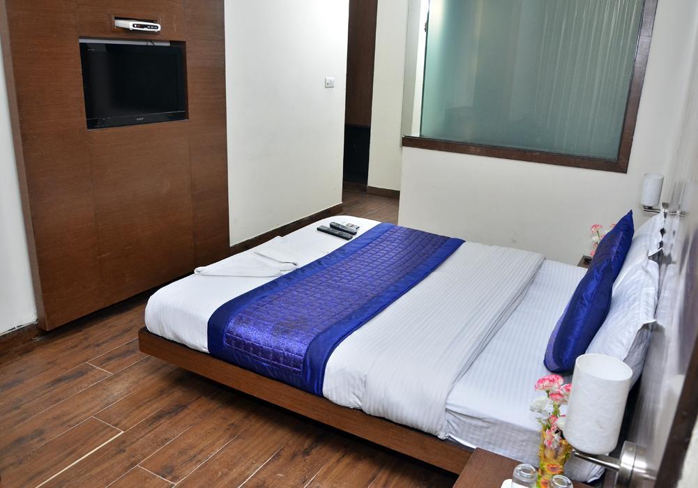 Oyo 18753 Hotel Glance Inn New Delhi Extérieur photo